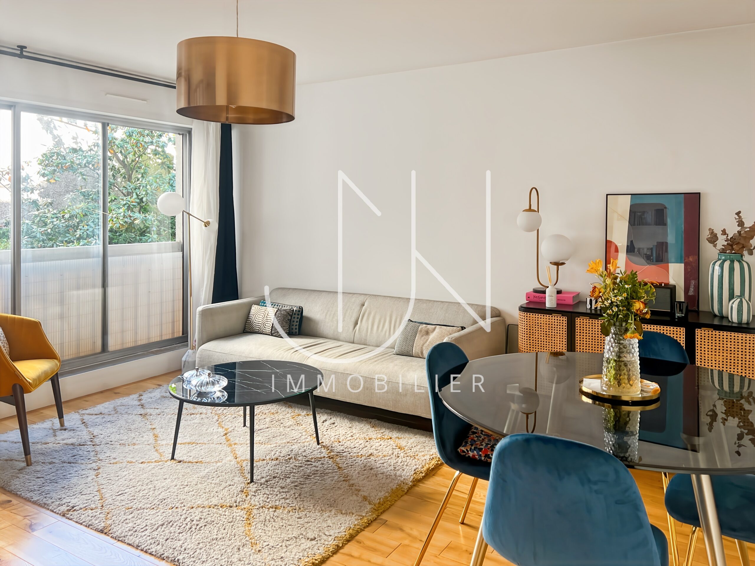 Appartement deux pièces rue Saint-Charles